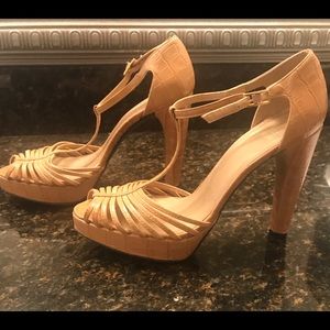 Stuart Weitzman Nude Strap heels